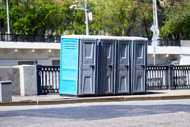 Best Portable toilet rental cost  in Thiensville, WI